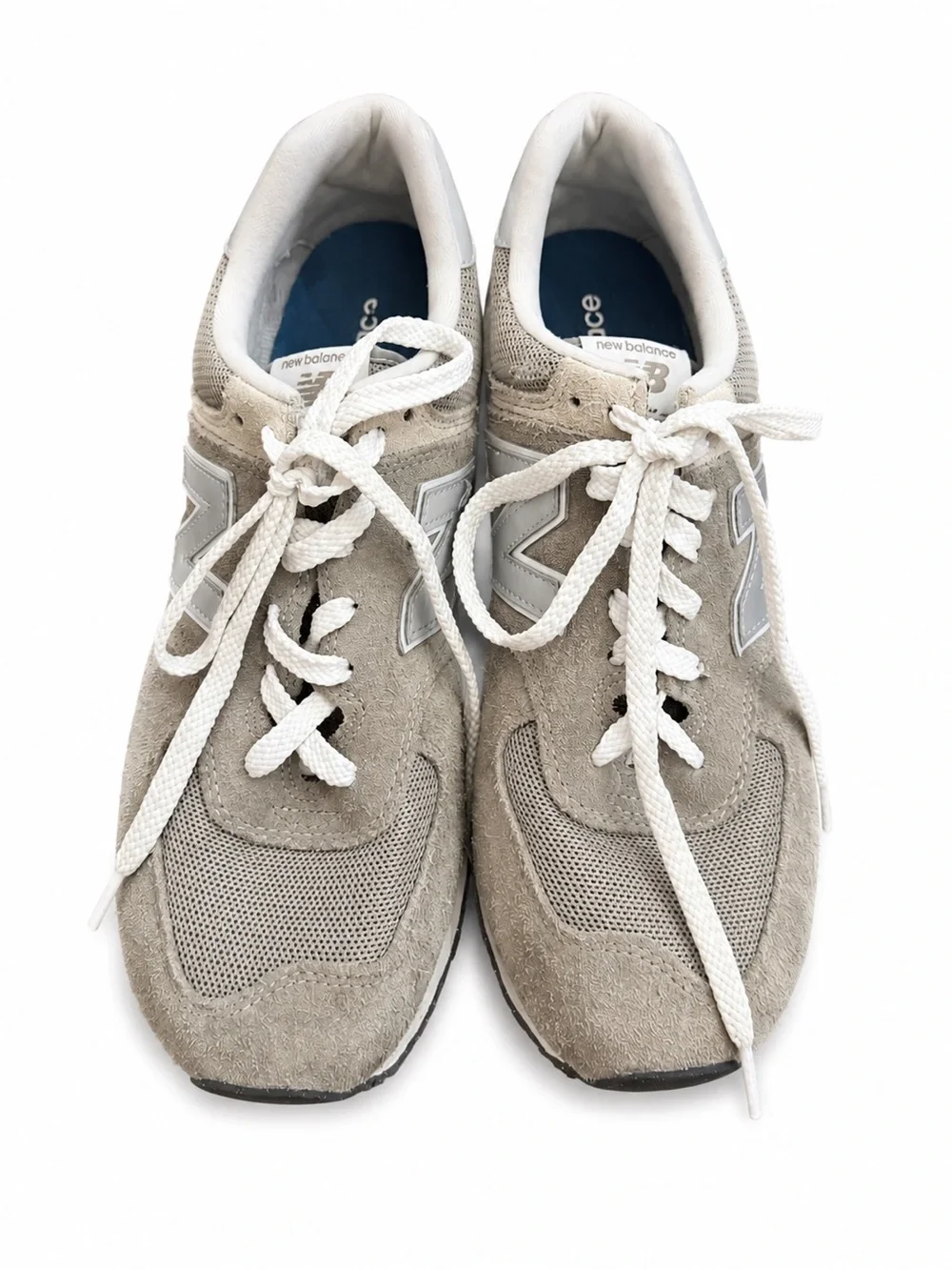 New Balance 574 Gray Suede Sneakers – Men’s 8.5 / Women’s 10